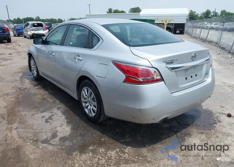 2014 Nissan Altima 2.5 S z USA, uszkodzony, nr VIN 1N4AL3AP5EN367209